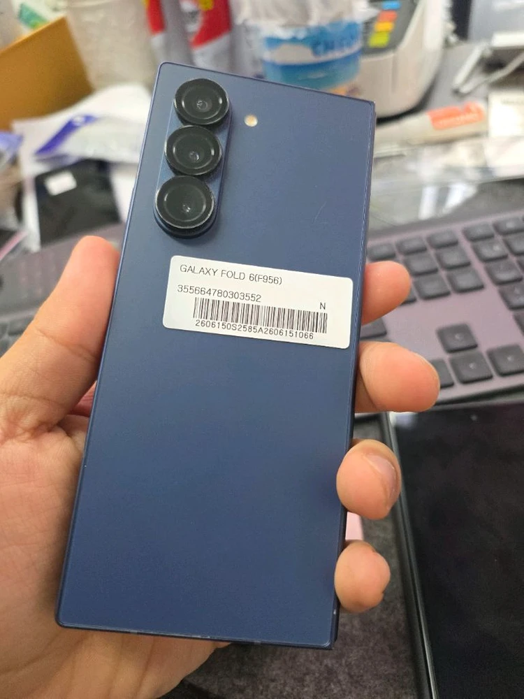 (7999)갤럭시z폴드6 1tb 이미지