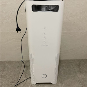 발뮤다 공기청정기 이미지