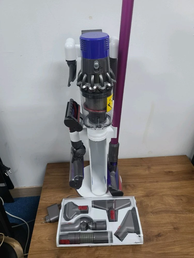 다이슨 무선청소기 V10(A급,다이슨 배터리>53분작동,다이슨거치대&전체해체,Cleaning완) 이미지
