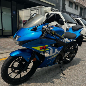 스즈키 GSX-R 125 20년식 8천km 이미지