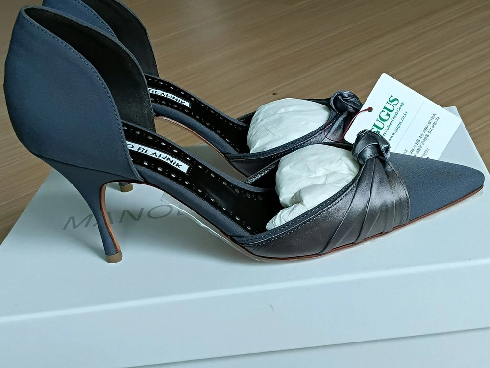 마놀로블라닉 힐 LAUCEDO 모델(225) 35 이미지