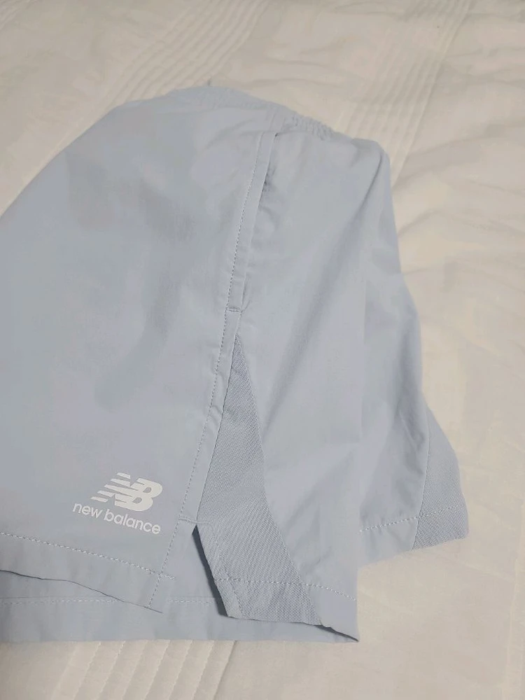 New Balance 뉴발란스 M 하늘색 여름 반바지 쇼츠 트레이닝복 운동 러닝 테니스 이미지