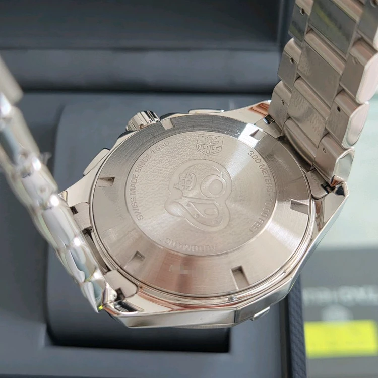 태그호이어 아쿠아레이서 크로노 43mm 검판 CAY2110(공식 오버홀) 이미지