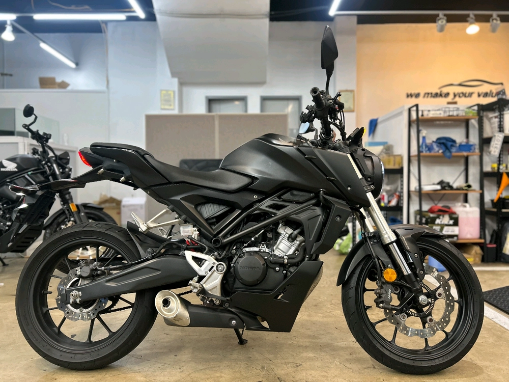 혼다 CB125R 18년식 무광블랙파츠 판매중 이미지