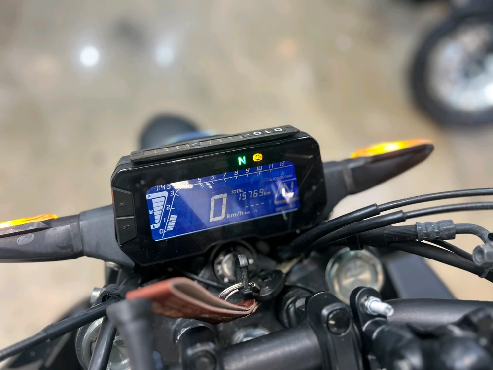 혼다 CB125R 18년식 무광블랙파츠 판매중 이미지