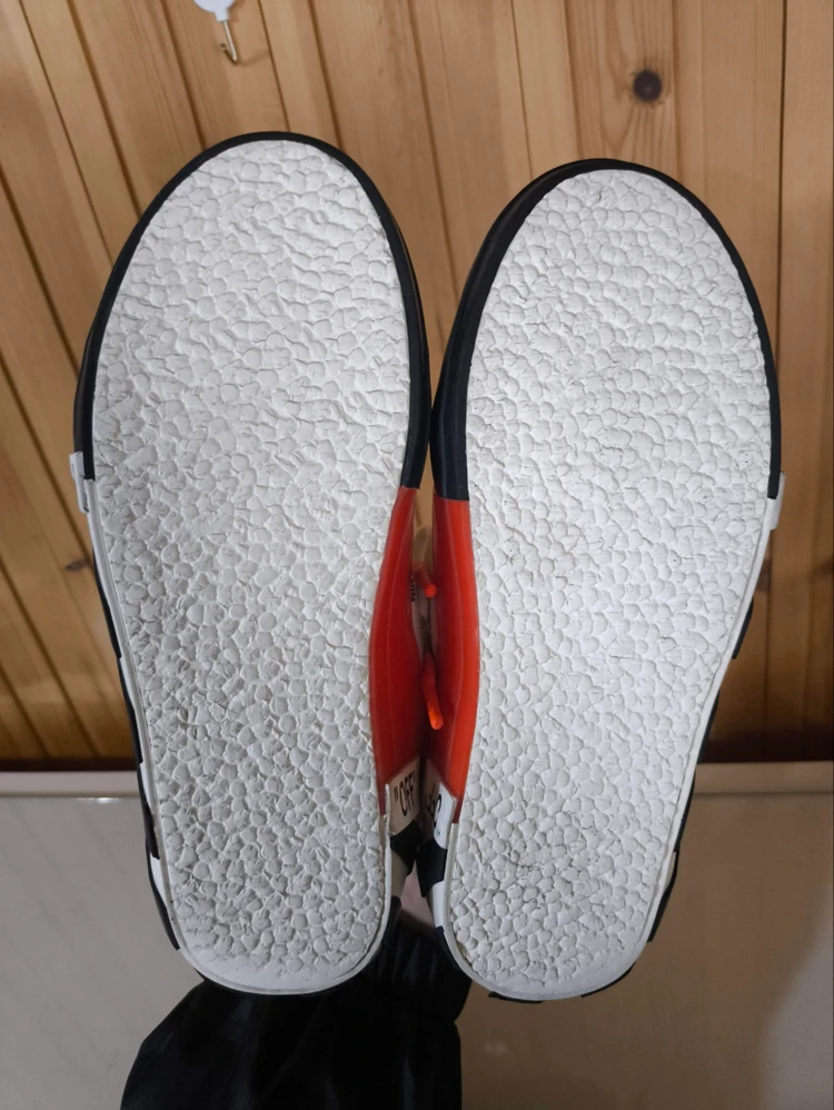 35 220mm 오프화이트 벌커나이즈드 로우탑 스니커즈 이미지