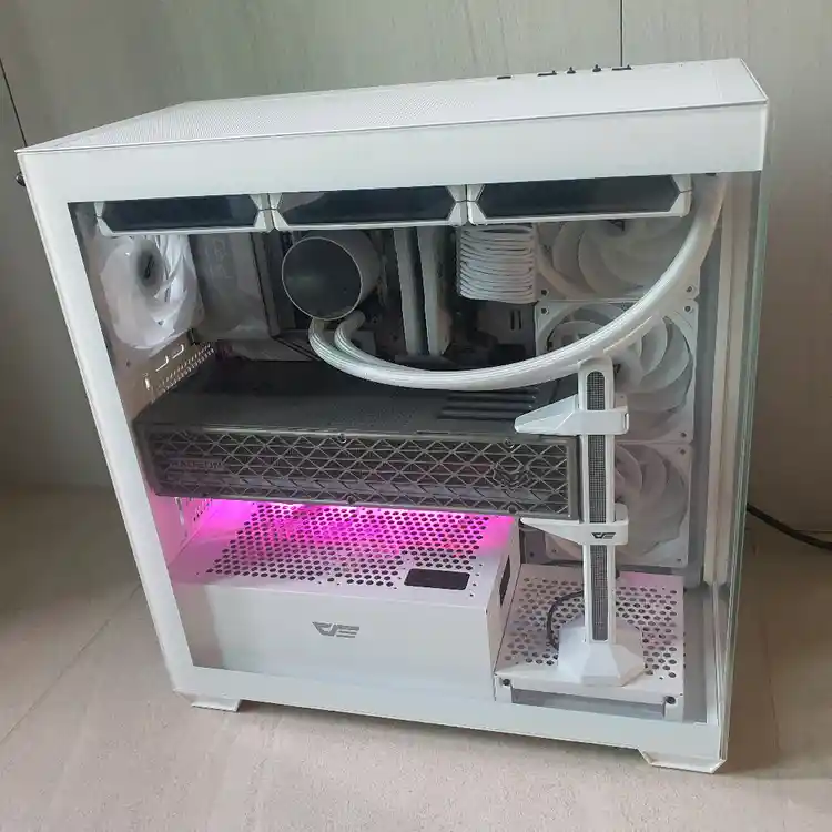 7800X3D, 사파이어 9070XT 니트로 + 고성능 게이밍 컴퓨터 팝니다. 이미지
