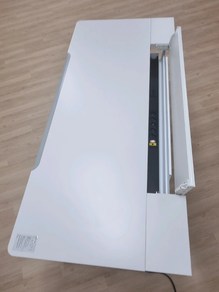 전동 높이조절 책상( 퍼시스) 이미지