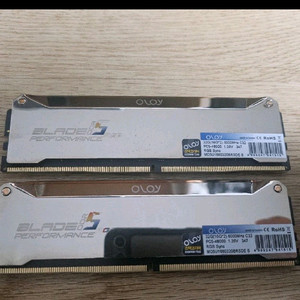 올로이 6000MHz cl32 교환하거나 판매합니다. 이미지