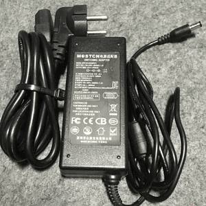 큐닉스 모니터 어댑터 12V 3A 36W M120300P911 이미지