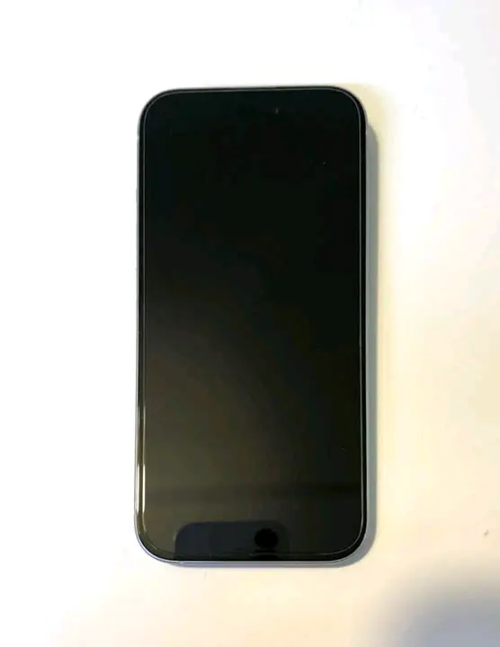 애플 아이폰15 화이트 128GB (배터리93%) 이미지