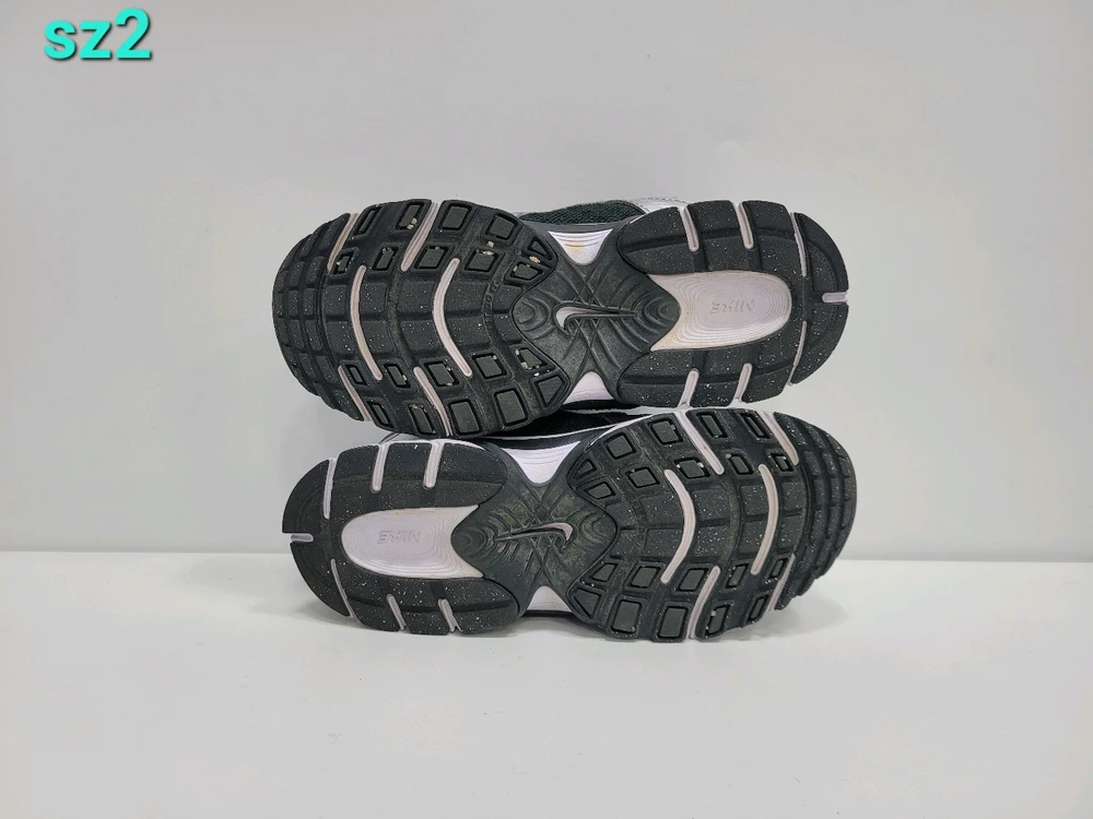 NIKE 25FW 나이키 V5 RNR 키즈 운동화 / 190 실버 블랙 이미지