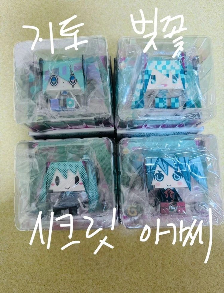 고전 하츠네 미쿠 그라피그 피규어 시크릿 포함 4종 이미지