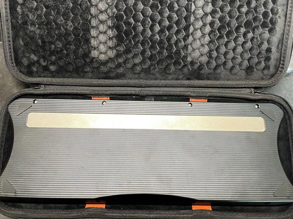 특주돌고래 tkl wkl 블랙 이미지