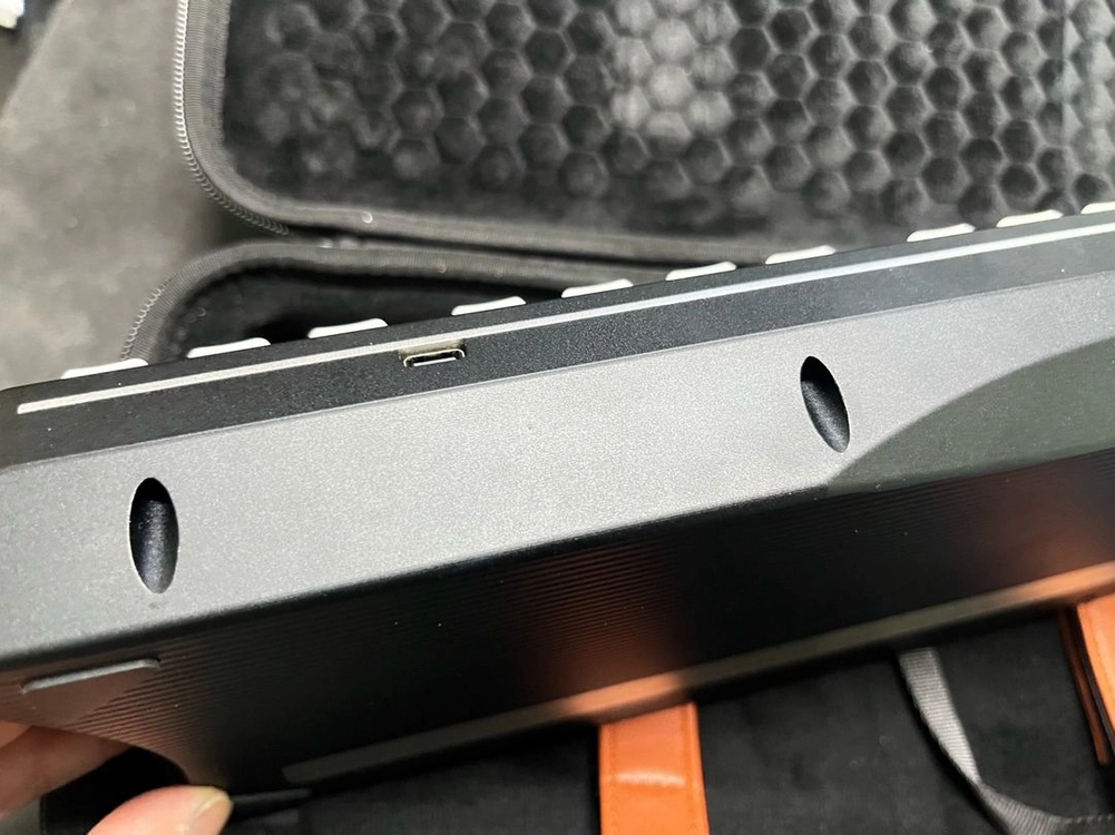 특주돌고래 tkl wkl 블랙 이미지