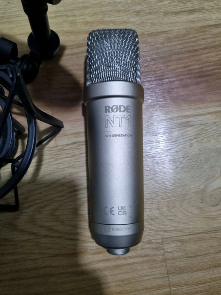 로데 RODE NT1 5TH 5세대 XLR/USB 콘덴서마이크 팝니다 이미지