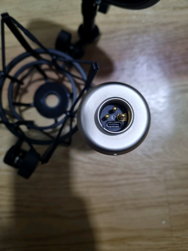 로데 RODE NT1 5TH 5세대 XLR/USB 콘덴서마이크 팝니다 이미지