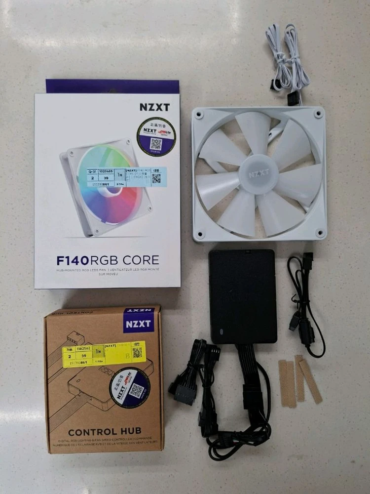NZXT Kraken Elite v2 420, F420 Core 2개, F140 Core, NZXT HUB 이미지
