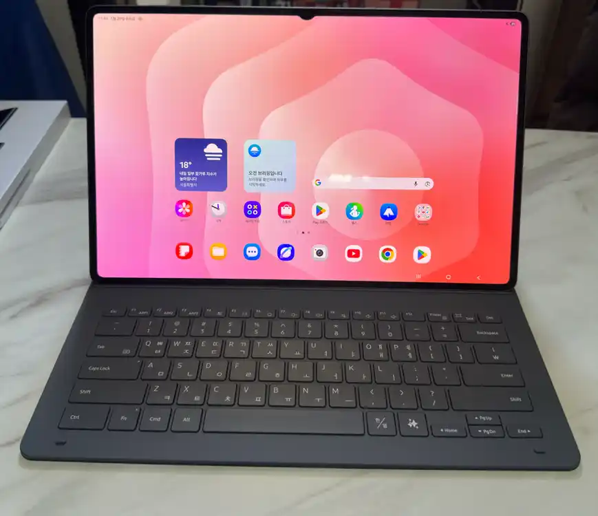 갤럭시탭 S11 울트라 256g WiFi 그레이 판매합니다 + 정품키보드 이미지