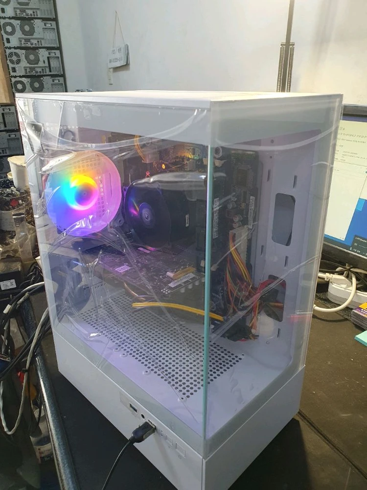 i5 롤 발로란트 풀옵 컴퓨터 본체 이미지