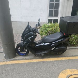 주말특가25년식 nmax125배달셋팅끝난거 오셔서보시고 구매하셔요 이미지