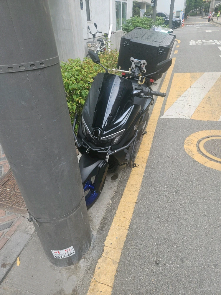 주말특가25년식 nmax125배달셋팅끝난거 오셔서보시고 구매하셔요 이미지