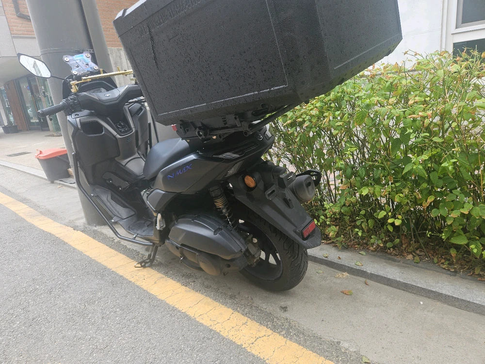 주말특가25년식 nmax125배달셋팅끝난거 오셔서보시고 구매하셔요 이미지