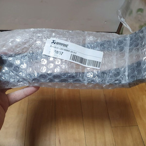 cbr1000rr 아크라포빅 카본 브라켓 이미지