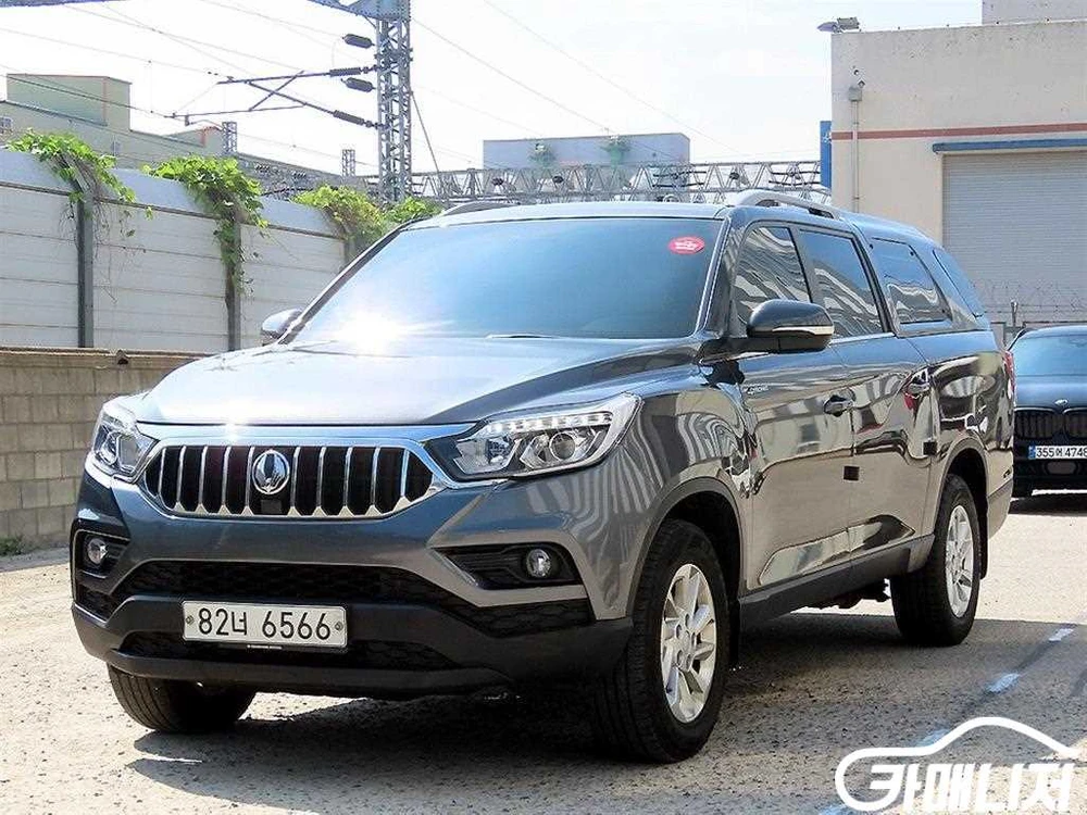 [KG모빌리티(쌍용) ]렉스턴 스포츠 칸 디젤 2.2 4WD 파이오니어 S (5인승) 이미지