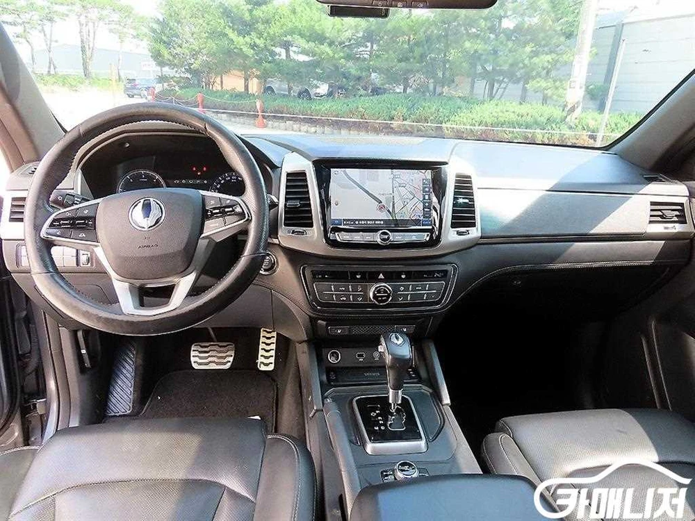 [KG모빌리티(쌍용) ]렉스턴 스포츠 칸 디젤 2.2 4WD 파이오니어 S (5인승) 이미지