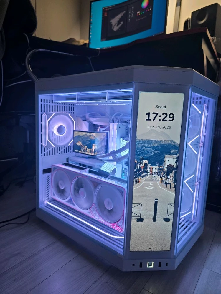 9800X3d 5080 (y70!) 어항본체 팝니다 이미지