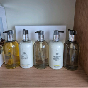몰튼브라운 300ml 이미지
