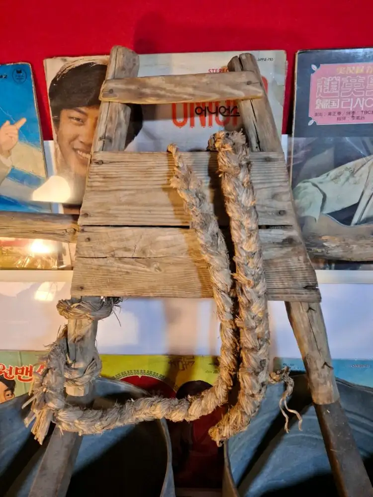 옛날 물동이 지게 이미지