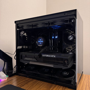 [개봉품] MSI 지포스 RTX 5090 슈프림 SOC D7 32GB 하이퍼프로져 이미지
