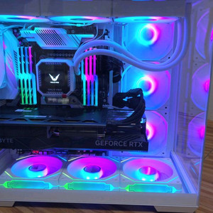 게이밍 영상편집 PC 데스크탑 HEDT 10980XE 96gb cl16 3200mt 시스템 팝니다 이미지