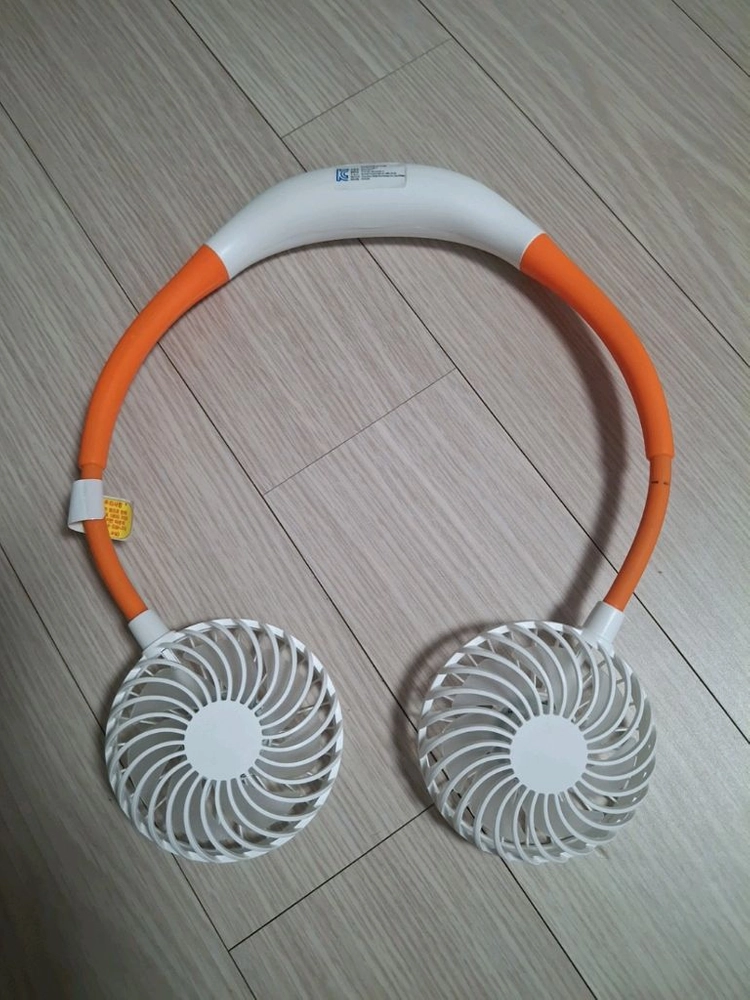 Voaas 넥밴드 선풍기 오렌지 화이트 세트 이미지