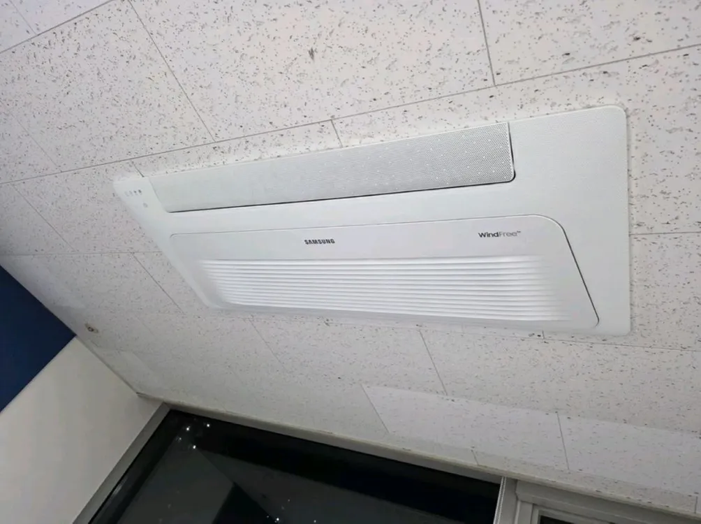 삼성 WindFree 천장형 시스템 에어컨 이미지