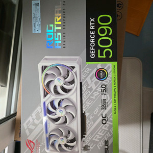 Asus rog astral rtx 5090 white 이미지