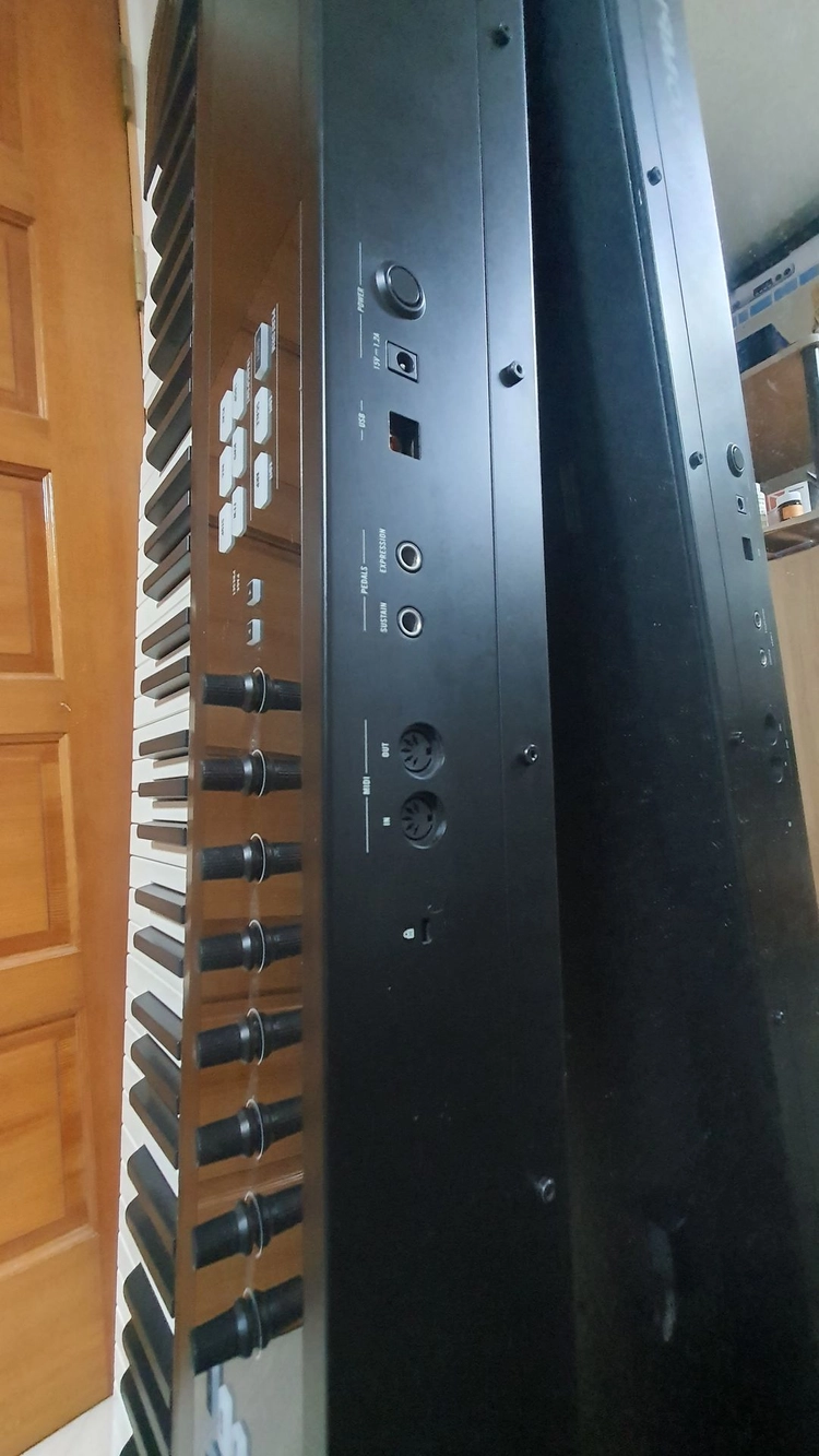 NI Komplete Kontrol s88 mk1 마스터 키보드 + 컴플리트 12(스탠다드) 내놓습니다^^ - 안심되는 중고거래