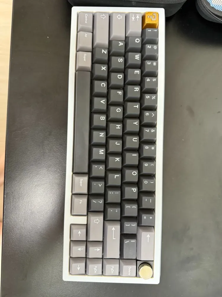 zoom65 v3 이미지