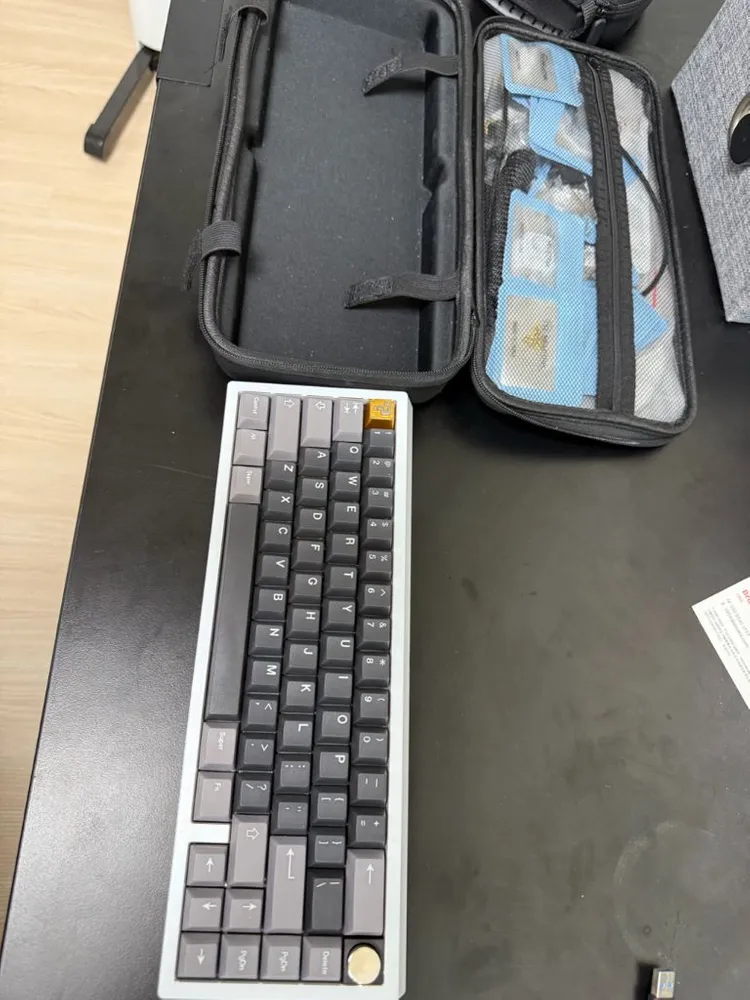 zoom65 v3 이미지