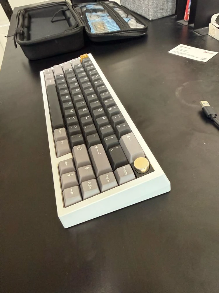 zoom65 v3 이미지