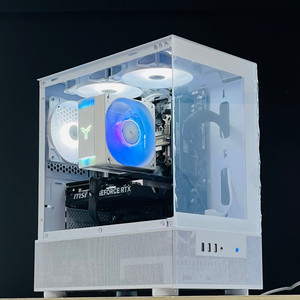 인기 가성비 본체 라이젠7500F RTX5050 8GB 게이밍 컴퓨터 데스크탑 이미지