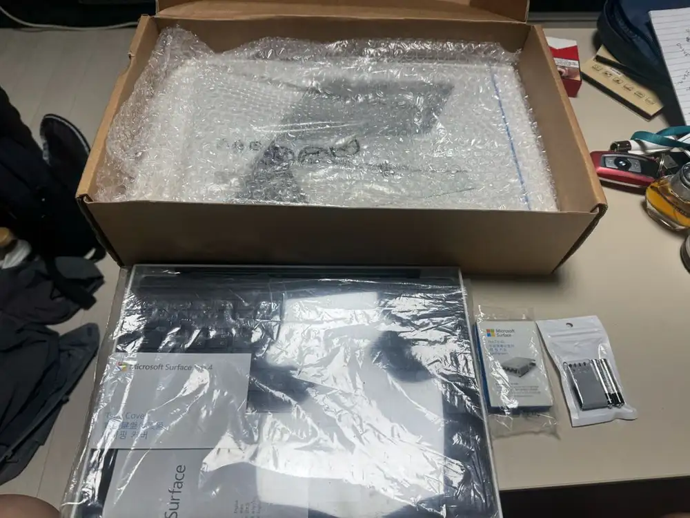 서피스프로4 i5 8GB 256gb 이미지