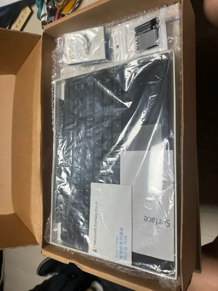 서피스프로4 i5 8GB 256gb 이미지