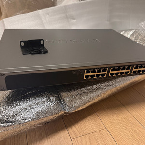 <판매> 넷기어 10G 스위칭허브 XS728T 이미지
