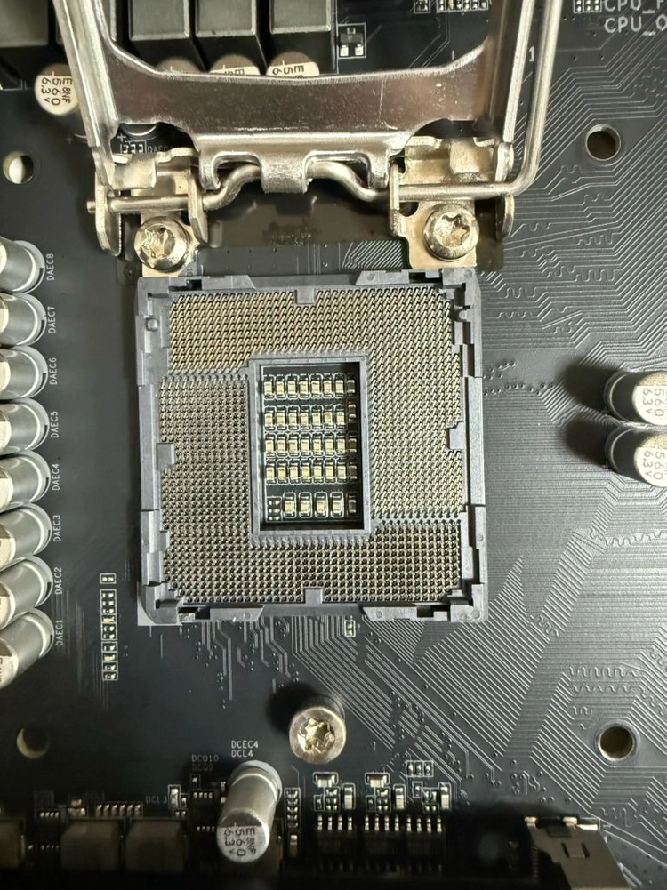 기가바이트 Z390 AORUS ELITE 메인보드 이미지