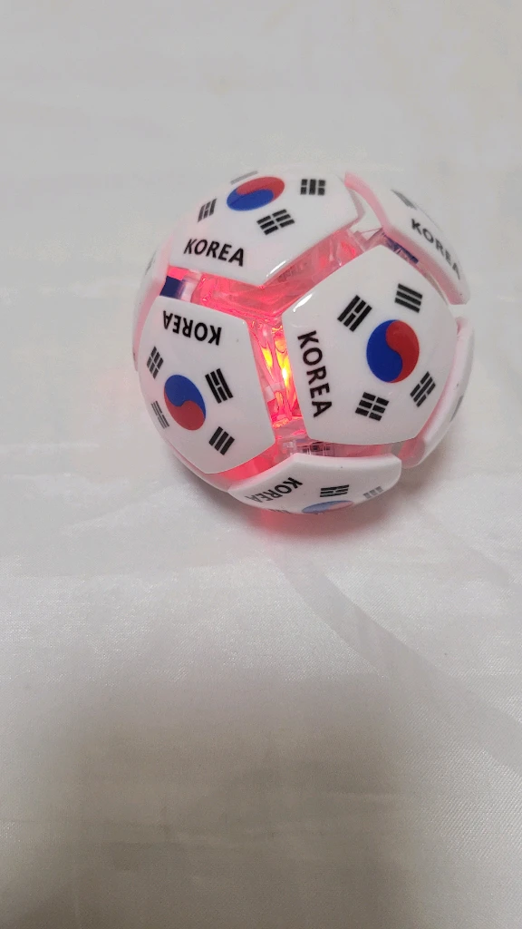 불빛 대한민국 축구공 키캡볼 led 키캡키링 클리커 월드컵 가방고리 백참 이미지