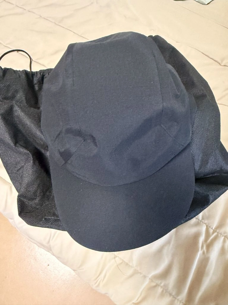 아크테릭스 베일런스 스텔스캡 L/XL - 안심되는 중고거래