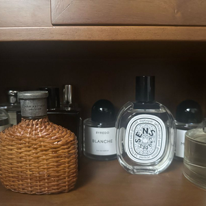 조말론, 샤넬, 바이레도, 르라보, 딥디크, 톰포드, 크리드 향수 판매합니다. 이미지